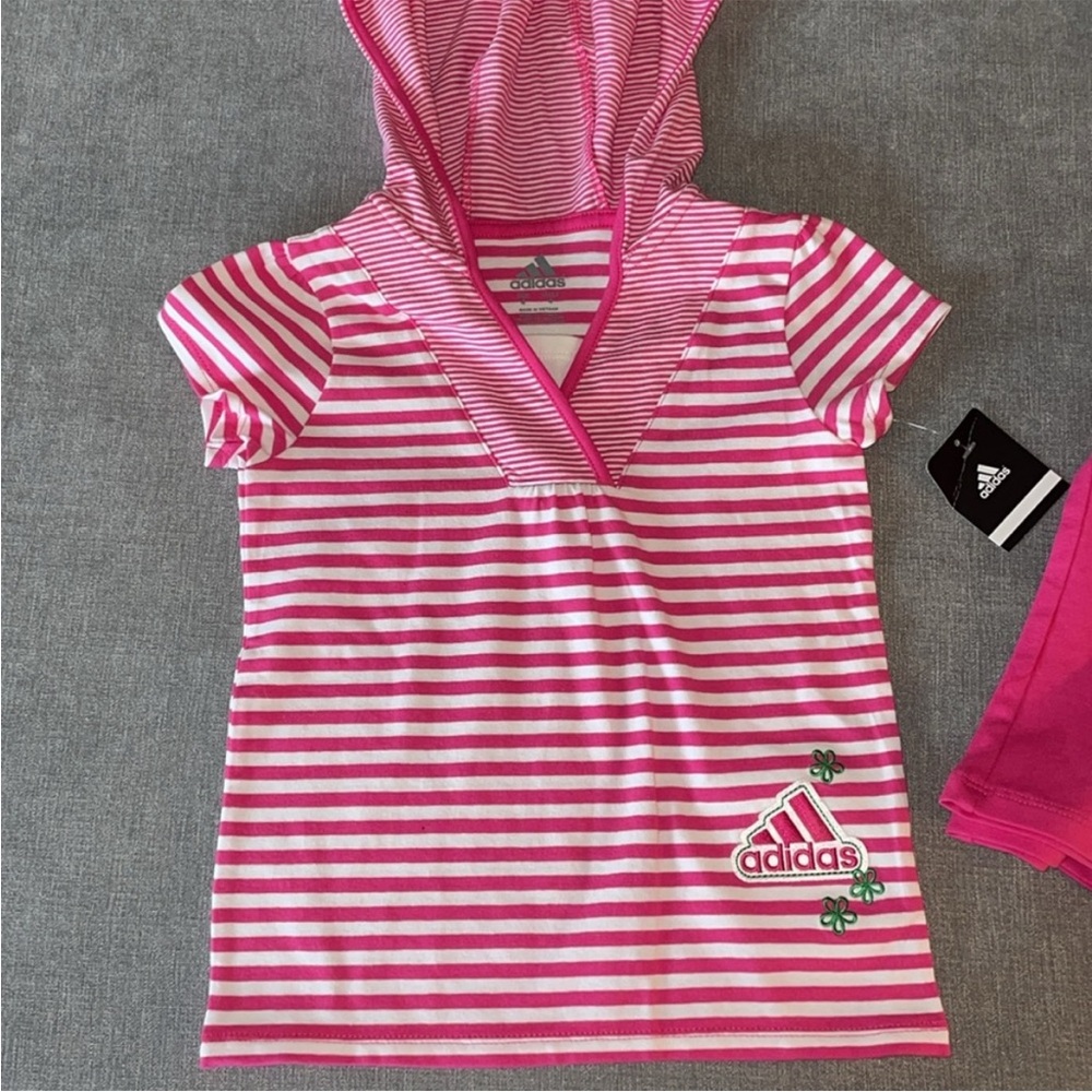 Adidas Girl's Set - Hooded Short Sleeve Shirt and Pants - Picture 2 of 4